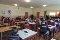 Uczniowie podczas testów